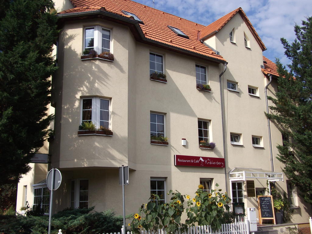 Pension & Cafe Am Kraehenberg Halle  Εξωτερικό φωτογραφία